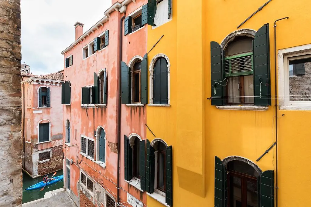 Apartment San Polo Near Rialto Fish Market Venice Italy