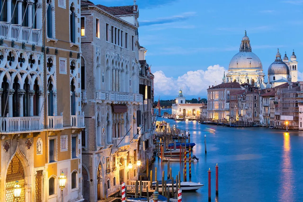 San Polo Near Rialto Fish Market Venice Apartment